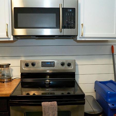 Cozy Atl Getaway - 5 Min From Airport & Downtown Villa Atlanta Eksteriør billede