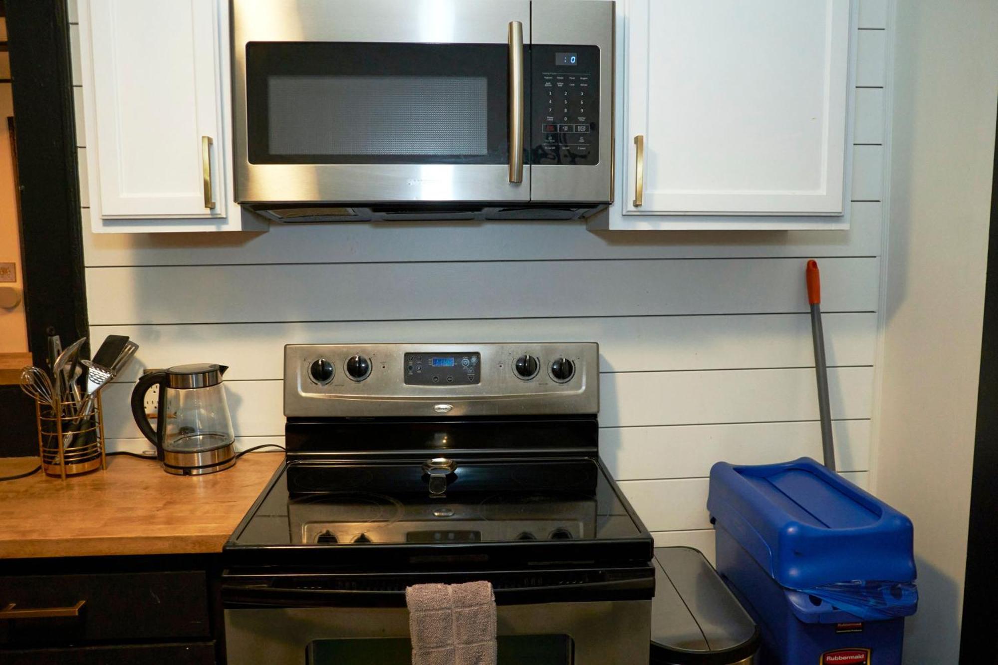 Cozy Atl Getaway - 5 Min From Airport & Downtown Villa Atlanta Eksteriør billede